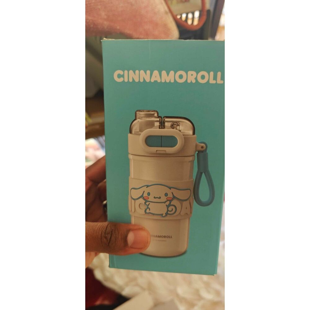 Cinnamoroll Sanrio water bottle